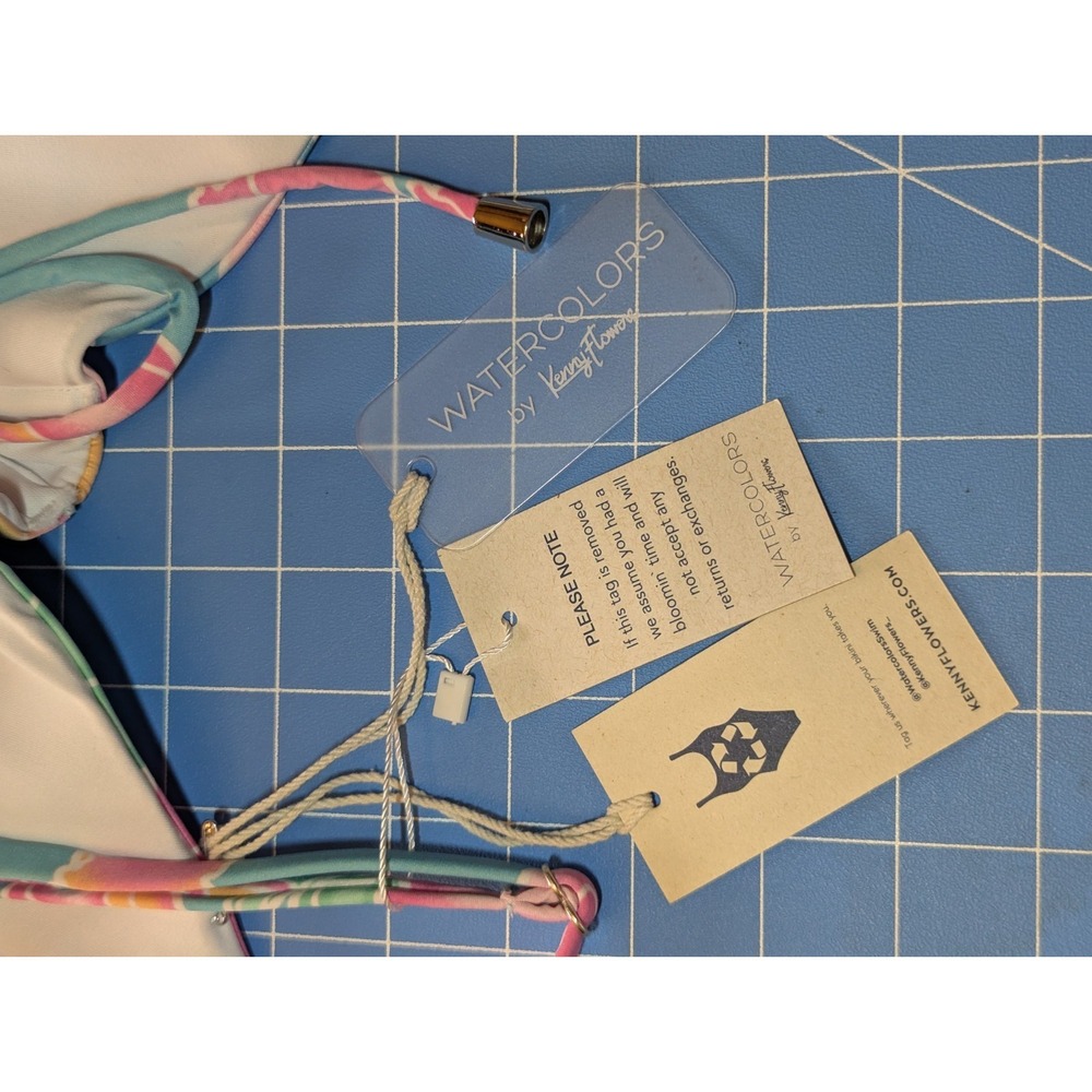 Kenny Flowers Women M/L One Piece Swimsuit Belt Hibiscus Vacay Resort Cruise NWT - Picture 5 of 10